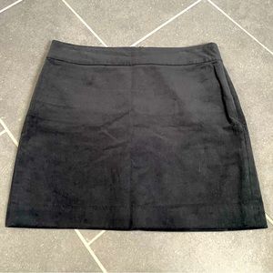 Banana Republic corduroy skirt. Size 8. Black